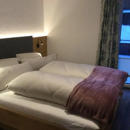 Appartementhaus Lederstube Lägenhet *