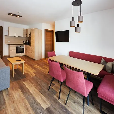 Appartementhaus Lederstube Apartment Maria Alm am Steinernen Meer